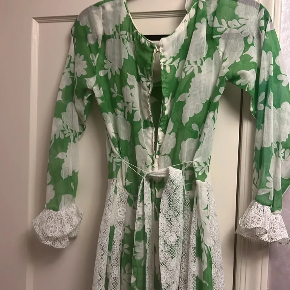 Vintage Green floral lacy  maxi beach dress, Sz sm-m - Picture 4 of 4